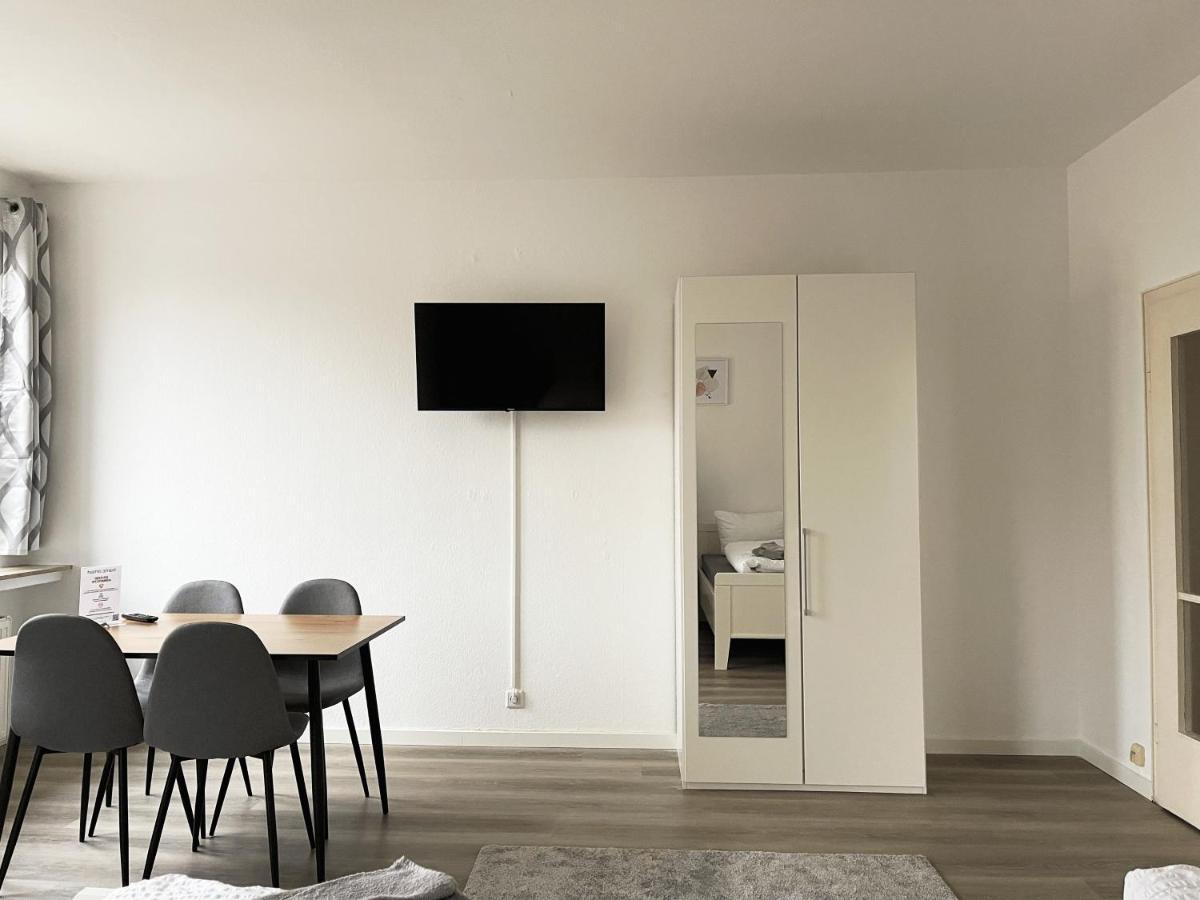 Zentrale Studios für Monteure I home2share Osnabrück Extérieur photo