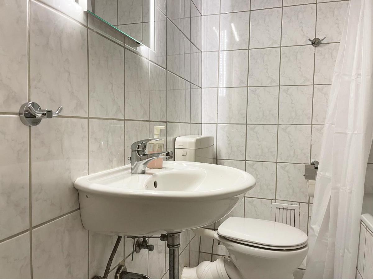 Zentrale Studios für Monteure I home2share Osnabrück Extérieur photo